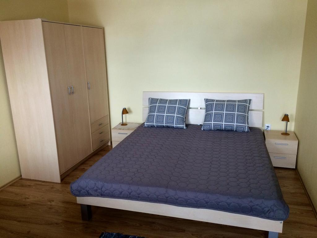 Beska Apartamento Bešeňová Exterior foto