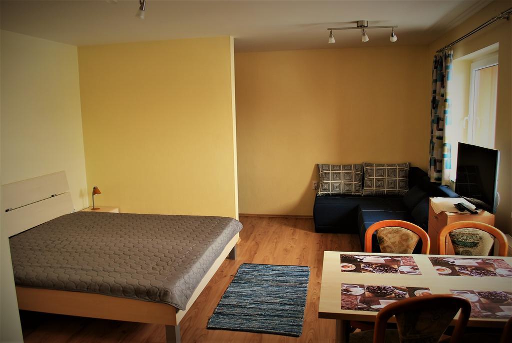 Beska Apartamento Bešeňová Exterior foto