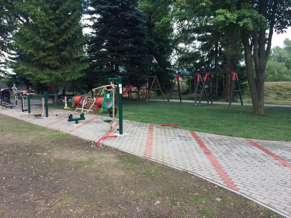 Beska Apartamento Bešeňová Exterior foto