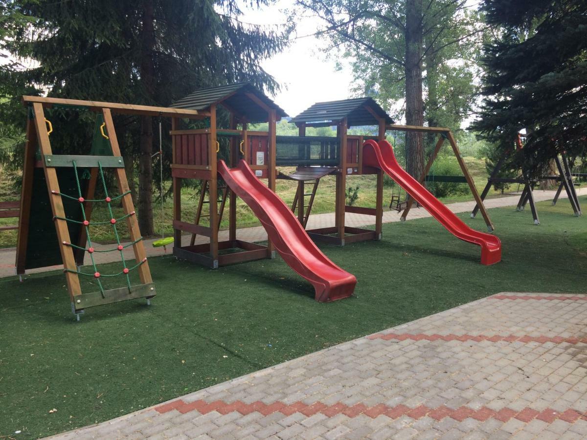 Beska Apartamento Bešeňová Exterior foto